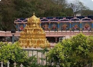 రచ్చకెక్కిన దుర్గ గుడి విభేదాలు