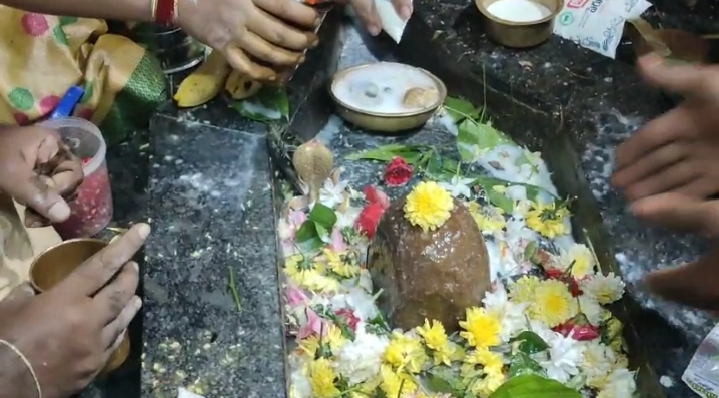 ప్రారంభమైన కార్తీక మాసం పూజలు