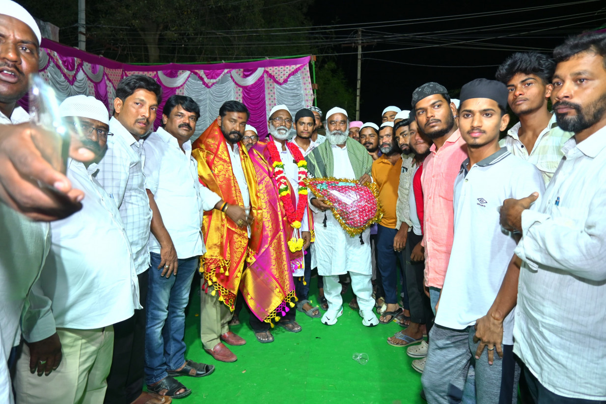 ఇఫ్తార్ విందులో ఎమ్మెల్యే అన్నా
